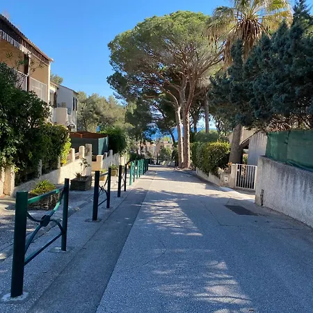 Les Jardins De La - Calme - Terrasse - Parking - 200m De La Apartment *
