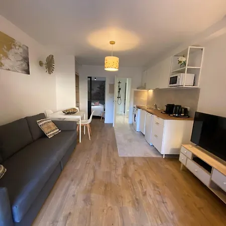 Les Jardins De La - Calme - Terrasse - Parking - 200m De La Les Lecques