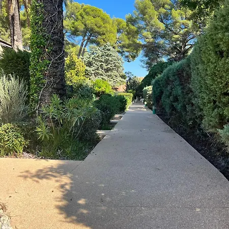 Les Jardins De La - Calme - Terrasse - Parking - 200m De La Apartment *