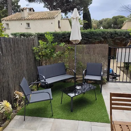 Les Jardins De La - Calme - Terrasse - Parking - 200m De La Les Lecques